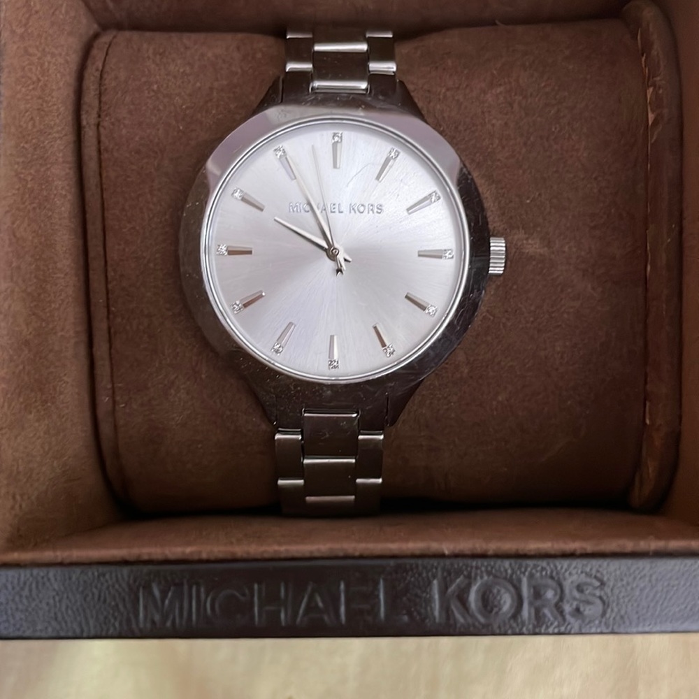 Michael kors watch